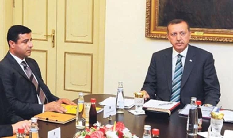 Selahattin Demirtaş: “Yaptıklarımız suç ise suç ortağımız AKP’dir. Erdoğan neden sanık sandalyesinde yok? Biz yargılanıyorsak AKP’liler de yargılanmalı. İmralı’da Öcalan’la anlaşma yapan ben değilim.”