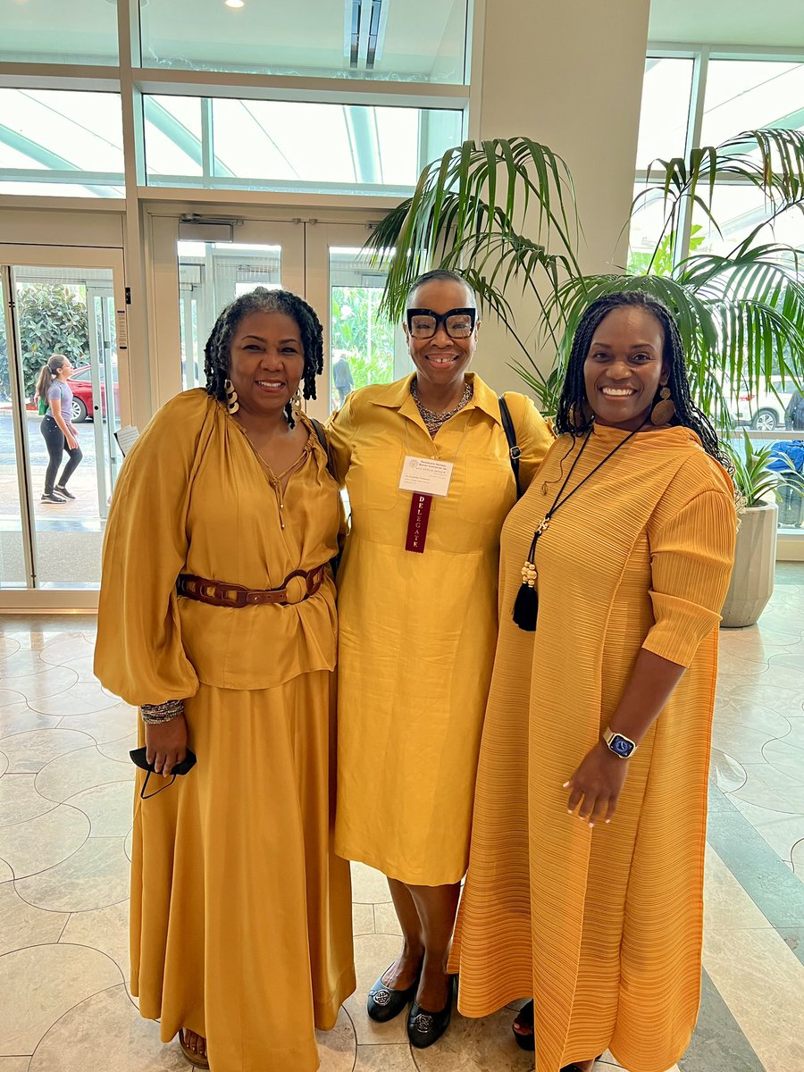 jewellondon's tweet photo. God Did It!Congratulations to Rev. Dr. Jacqueline A. Thompson, the newly elected 2nd Vice-President of the @PNBCINC! The first woman VP in the 61-yr history of the historic convention founded on civil rights and racial justice #pnbcinc #pnbc #HerStory #GreenLeaves🍃 https://t.co/jLZk1piCbf
