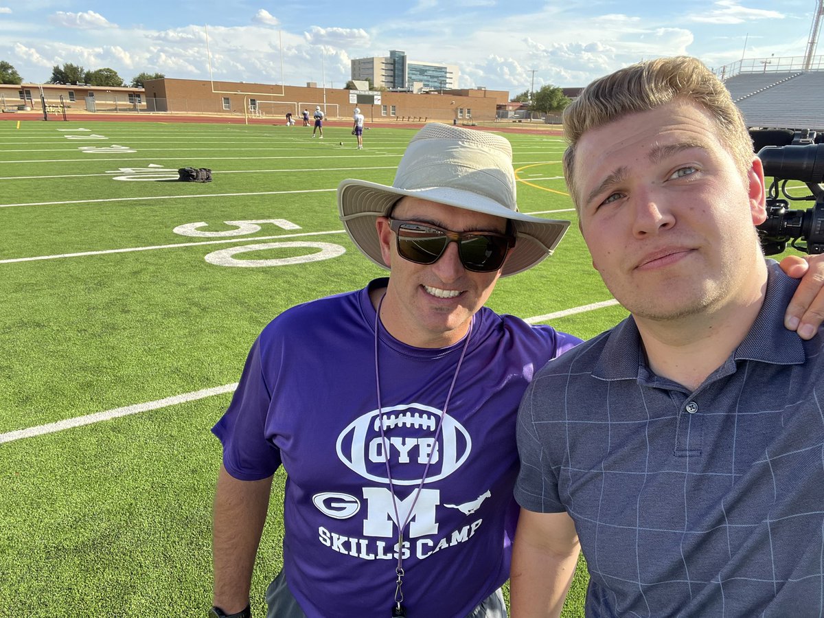 Jakob_BburgTV's tweet photo. Finished my day visiting with @Coach_Fortune and the Midland Bulldogs! 

Catch their Pigskin Preview tomorrow! #OYB https://t.co/GKRrP5EhOG