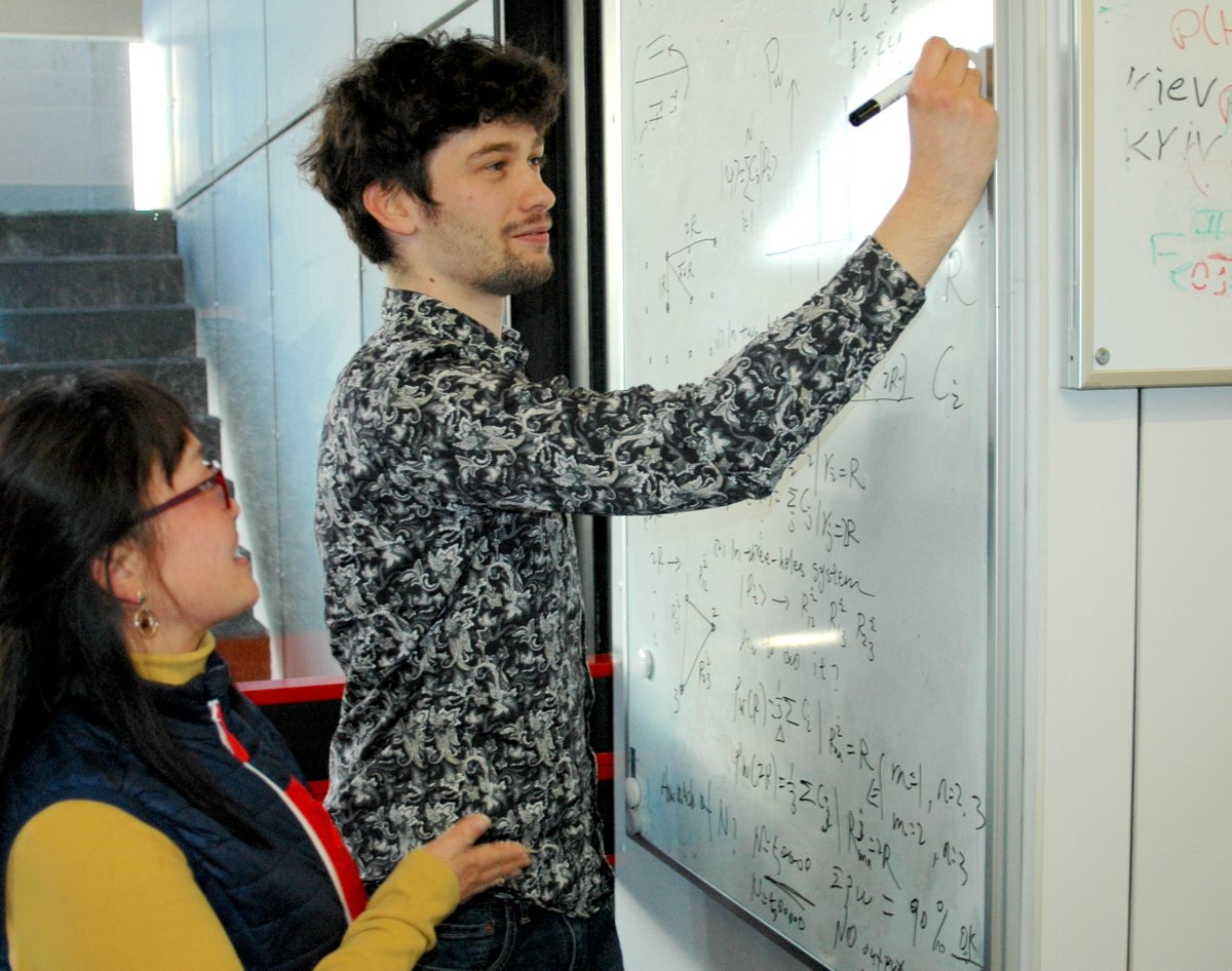 We are looking for PhD students in the Electronic Structure Theory Department. You can learn all about the position and how to apply at: mpg.de/19078914/phd-p…