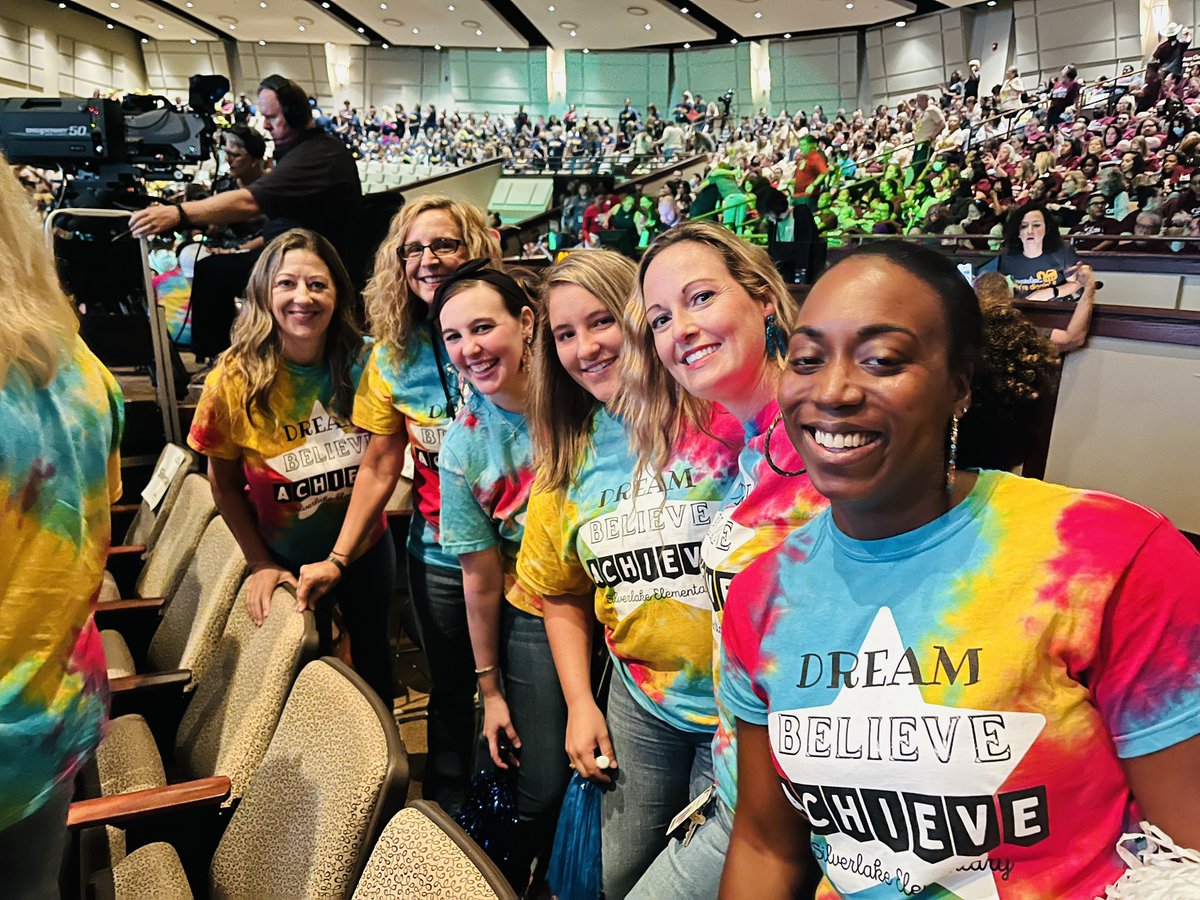 Pearland ISD Convocation did not disappoint! We are excited to continue “Building Pearland Proud” and can’t wait to welcome our ⭐️s back to school next week! 💙⭐️🎉💙⭐️🎉   #buildpearlandproud #dreambelieveachieve #SilverlakeSTARS #WeArePearlandISD