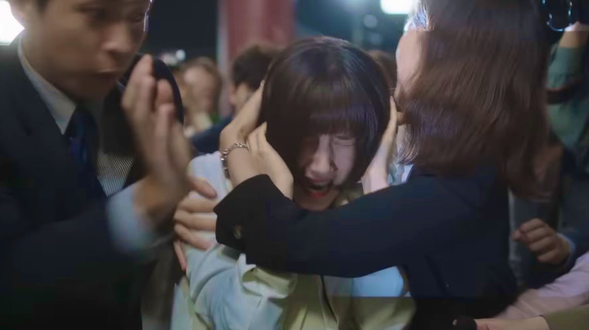 adikthing's tweet photo. *spoilers alert!*

So this whale trivia from young woo in ep6 will now possibly happen next week. 🥺

the question is… will tae sumi still won’t care &amp; abandon youngwoo, or will she come to protect her daughter this time?

#ExtraordinaryAttorneyWooEp14 
#ExtraordinaryAttorneyWoo https://t.co/m4GPTIRMdp