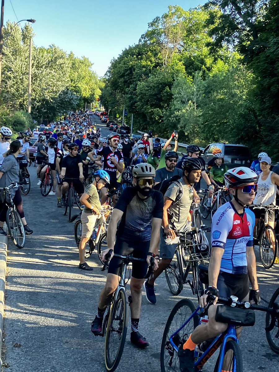 Penalosa_G's tweet photo. #WalkingTheCity at a bike ride of protest. It’s not about cycling, it’s the benefits to mental &amp; physical health, environment, econ. Dev., and riding is the means. It must be SAFE for all ages &amp; abilities, citywide, in a #Toronto4Everyone w #Gil4Mayor. Thanks @TheBikingLawyer. https://t.co/016CaCFaWr