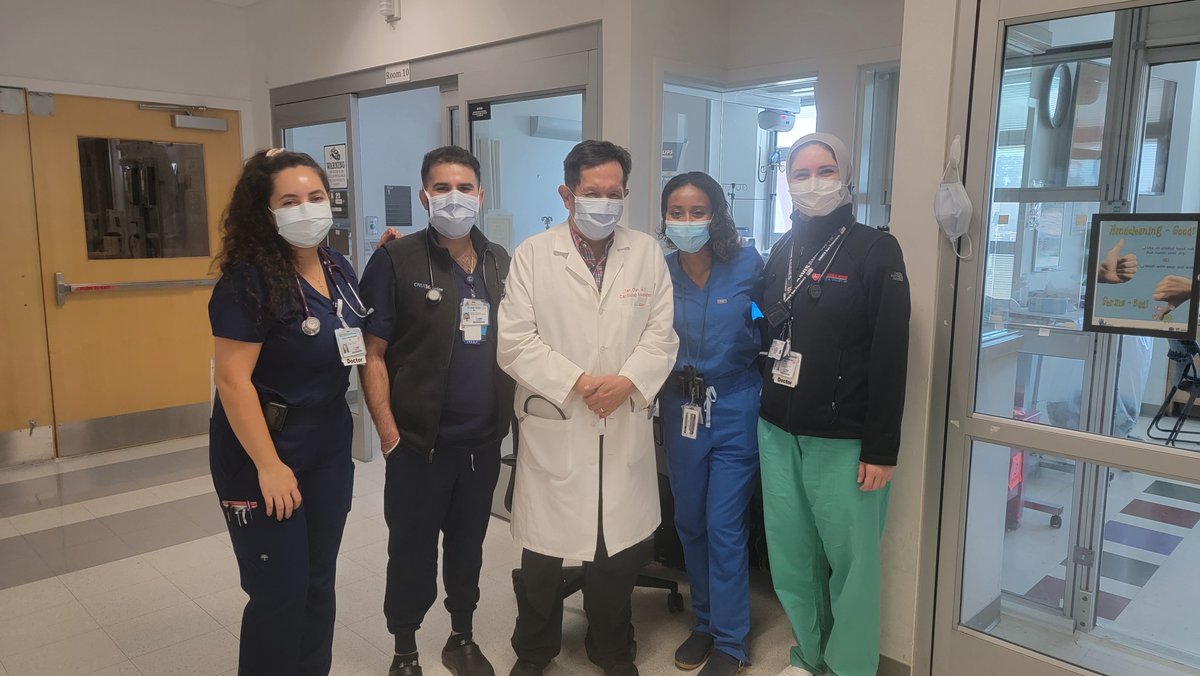 LydiaMessele's tweet photo. We listened to patients and their hearts 🎶 we ultrasounded 🌊 we diuresed 🚣🏾‍♀️ we met our team hydration goal (>1.5L/d/person) we took the stairs🏃🏽‍♀️(to the 2nd floor) and we read ekgs together 
CCU-VA
DreamTeam captured1 @CardiologyUc @UCD_IM @shahad_Chalaby @ItsLil23 @DovySidhu53 https://t.co/gGRNCOqIhu