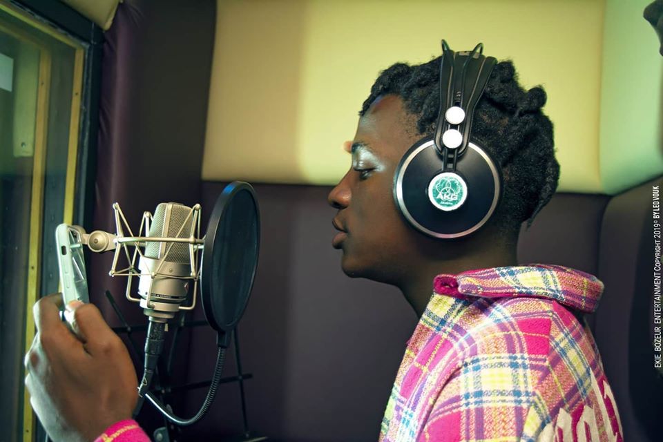glashboy's tweet photo. Ce 15-08-2022 je balancerai un freestyle sur audiomack https://t.co/n26x0rx4TS