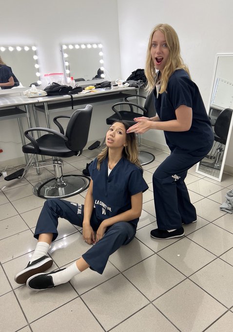 Don&rsquo;t fuck with us 🔫😤 https://t.co/CqlITbiPd1<a href="/tag/mvsales"class="tags"><span>#mvsales</span></a>