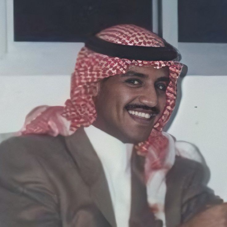 e__gq's tweet photo. أدنى وصوفك بسمتك مثل الأطفال 🤍. https://t.co/A4pVbUuiLR