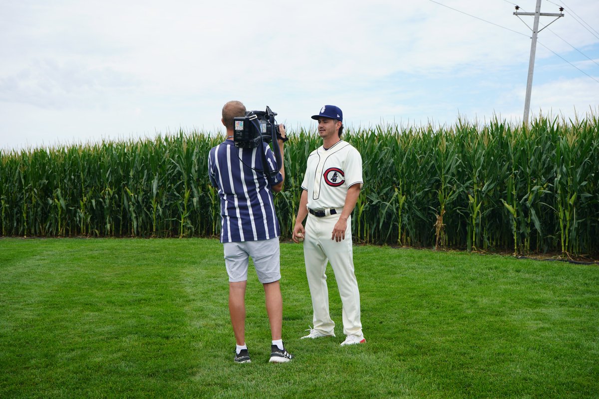 We ran into some @Cubs roaming around the site. #Iowa #Baseball #MLBatFieldofDreams