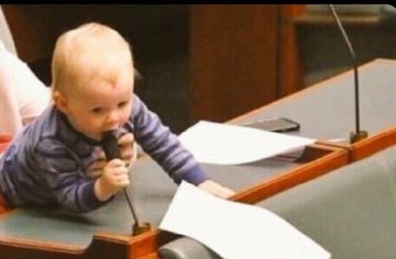englishluzungu's tweet photo. Let me sing the part the choir left out yet I was waiting to sample my new dance moves
Me: 1...2 I feel alright 💃💃
This after service danke has made me want an overnight ku ground
#phanerooService 
#Phaneroo https://t.co/wrSzfcxw1W