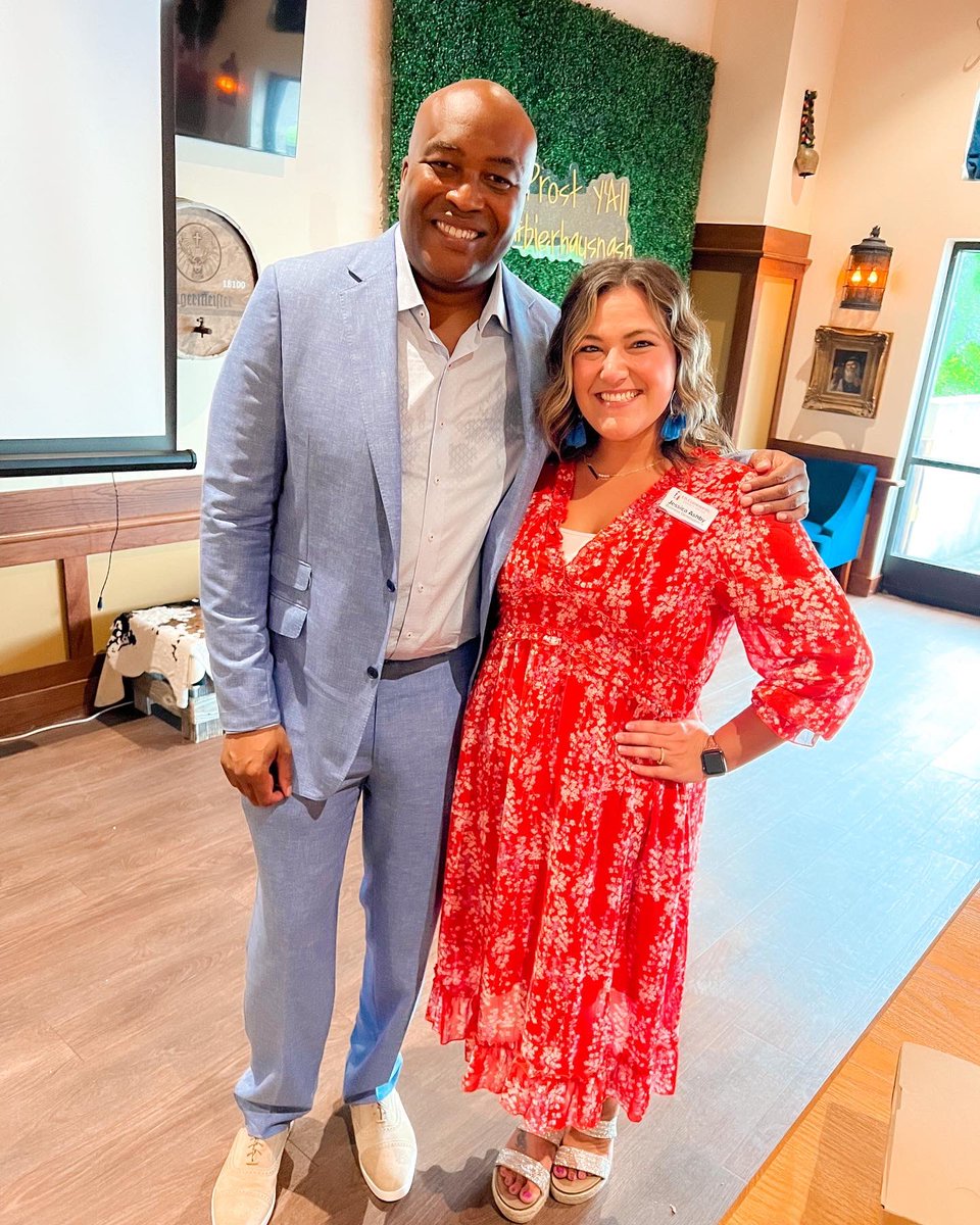 USCommunityCU's tweet image. Today we attended the Donelson Hermitage Chamber luncheon. There was discussion on the possibility of Nashville getting a new stadium &amp;amp; what that means for OUR growing city. Thank you to @Titans Chief Marketing &amp;amp; Revenue Officer, @GilBeverly1, for an amazing presentation!