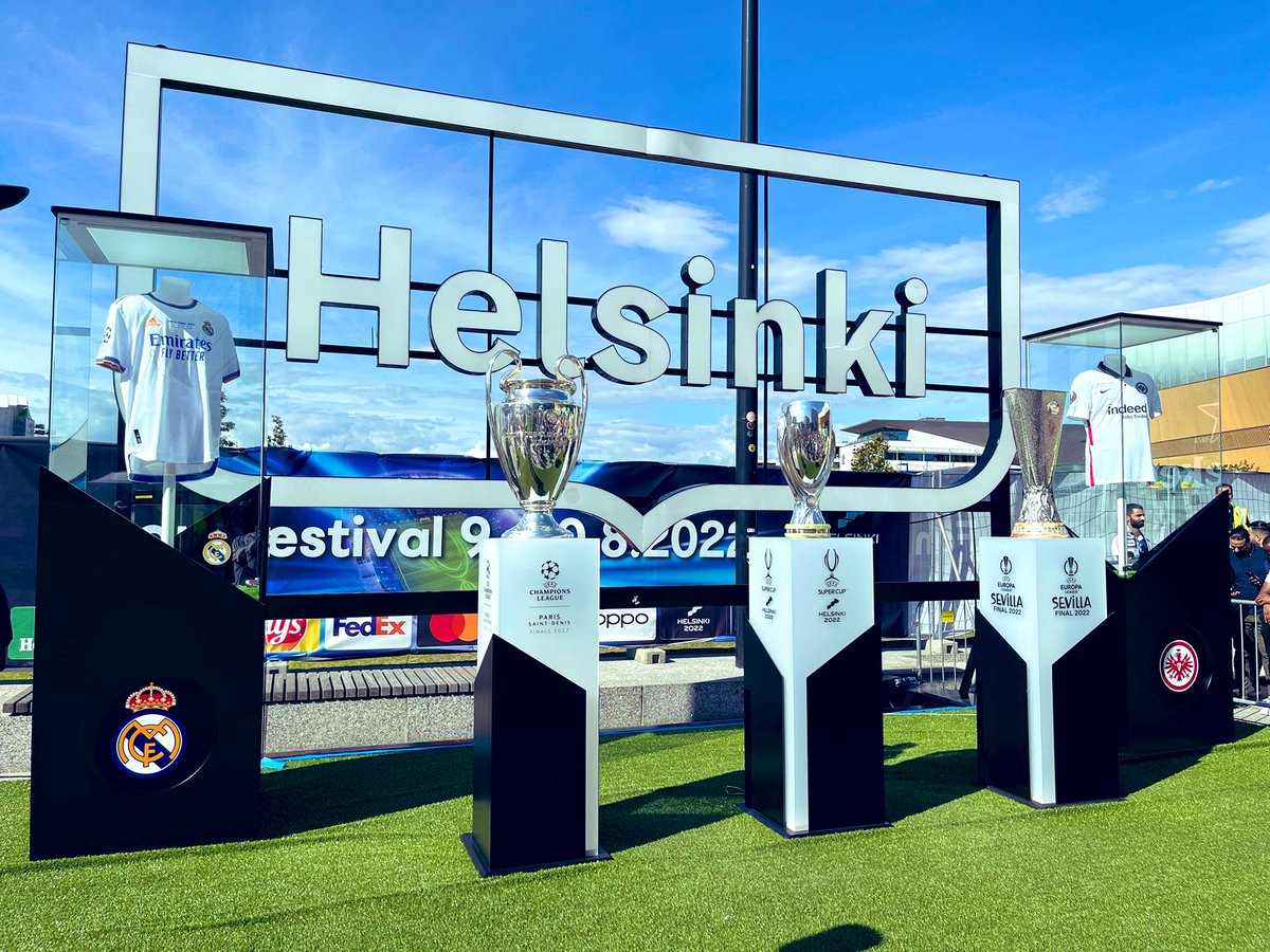 colocrack6's tweet photo. ‘Los Dos’ en Helsinki 🇫🇮. Una final más, ya van 7. !Supercampeones de Europa! #CHAMPION5 #SuperCup #HalaMadrid #7d7 #TicoToni 🏆⚽️⚪️ https://t.co/VhFeFHSccA