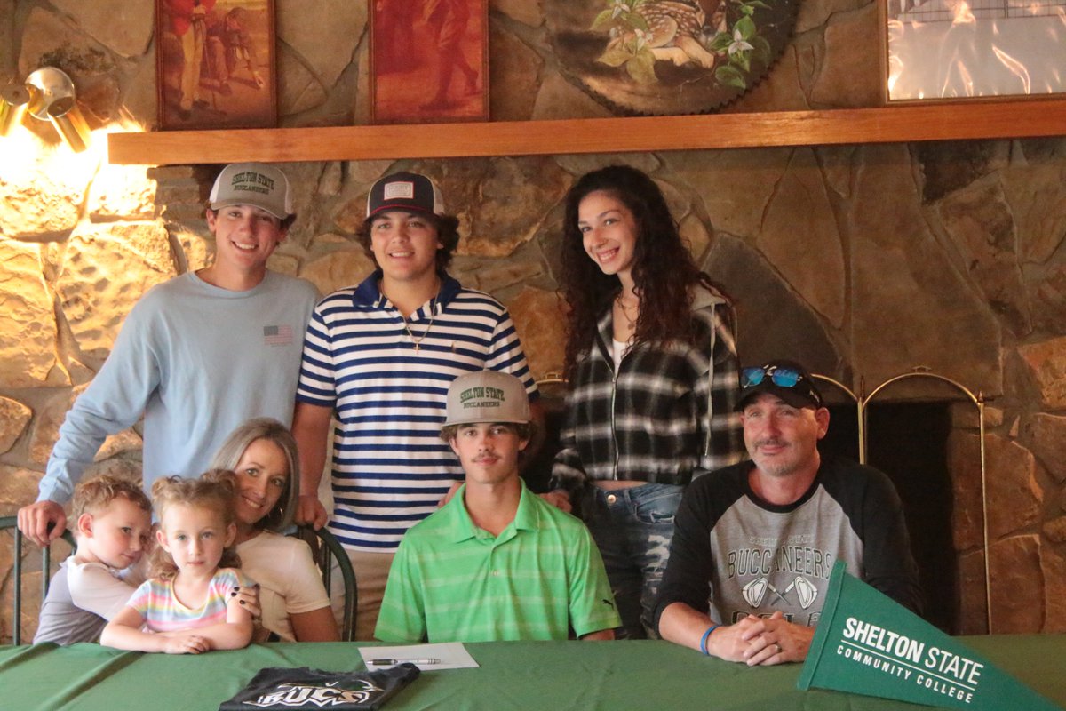 lafollettepress's tweet photo. A ceremony was held at Deerfield today to mark recent CCHS graduate David Bates signing to play golf at Shelton State in Tuscaloosa, Alabama.

See more in next Thursday's Press. https://t.co/kDq0KzVSm6