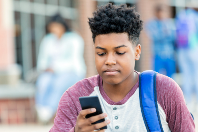 rideact's tweet photo. Youth riders can purchase discount fares and passes from through our mobile app. With pay-as-you-go, you'll automatically receive fare discounts for daily, weekly, and monthly rider passes at the discounted youth rate.

Learn more: https://t.co/aoN7XaOdnK 

#ACTransitApp https://t.co/Fqve5Sj4ln
