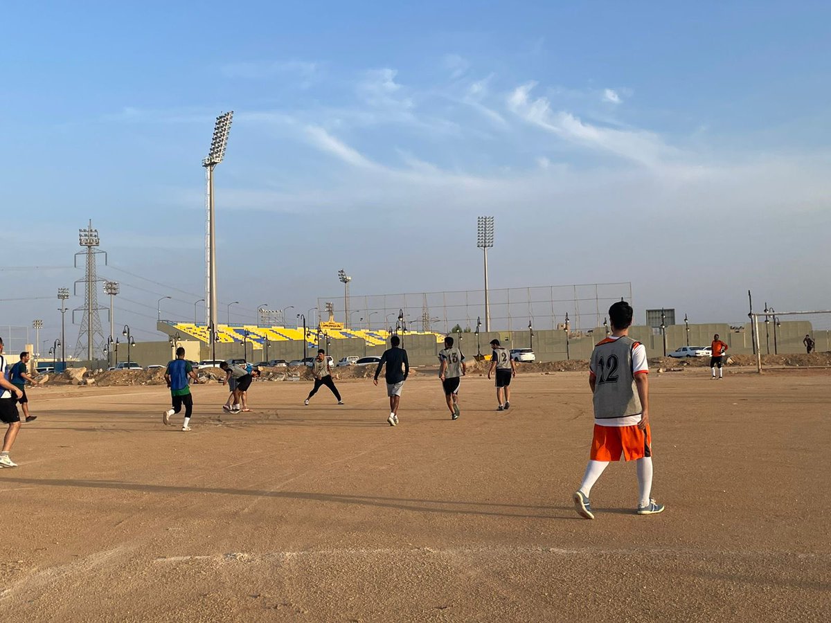 تمرين اليوم الخميس اول مناورة بعد العودة للتمارين 
سلطان الزهراني vs اسامة ابو شرين 
حسن الشهري vs خالد البسام 
عدد الحضور ٢٦ لاعب انتهى بفوز فريق سلطان وحسن بنتيجة ٢-٠ 
مناورة جداً ممتازة نشكر الجميع 🌹
بالتوفيق للملوك يارب 🌹🌹