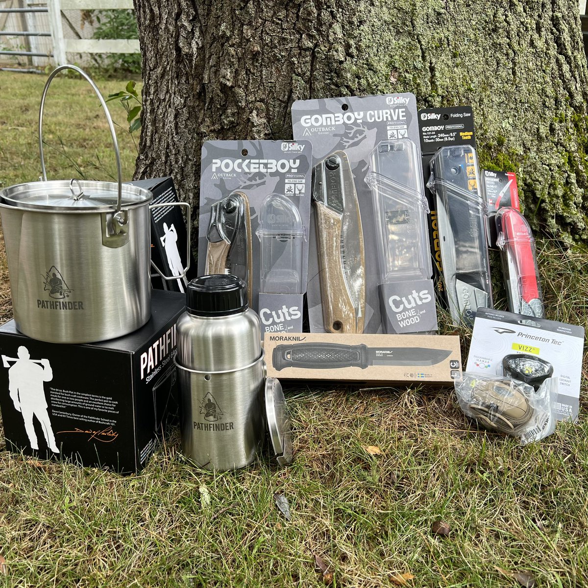 Survival_Summit's tweet photo. We’ve started our official expansion into emergency preparedness gear. These are some of the 1st new products that we have in stock.
#pathfinder #silkyoutbackedition #pricetontec #moragarberg #gomboy #pocketboy #preparedness #bushcraftgear #emergencypreparedness #stainlesssteel https://t.co/6LLZtkYPGI