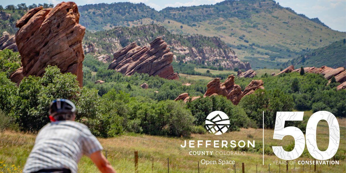 JeffcoOpenSpace's tweet photo. 900 acres of S. Valley Park was acquired from Lockheed Martin in 1997. 

The red stone &amp; dramatic views make this on-trail park a unique experience for all visitors. With sensitive areas closed &amp; protected, enjoying this park is part of #50YearsOfConservation 🚵‍♂️ https://t.co/U1bxDWDqLc