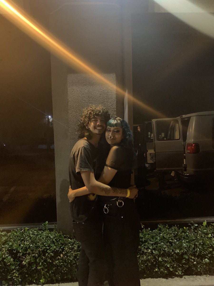 clitantro's tweet photo. im the luckiest person in da world !!! https://t.co/xJXq2vOdi9