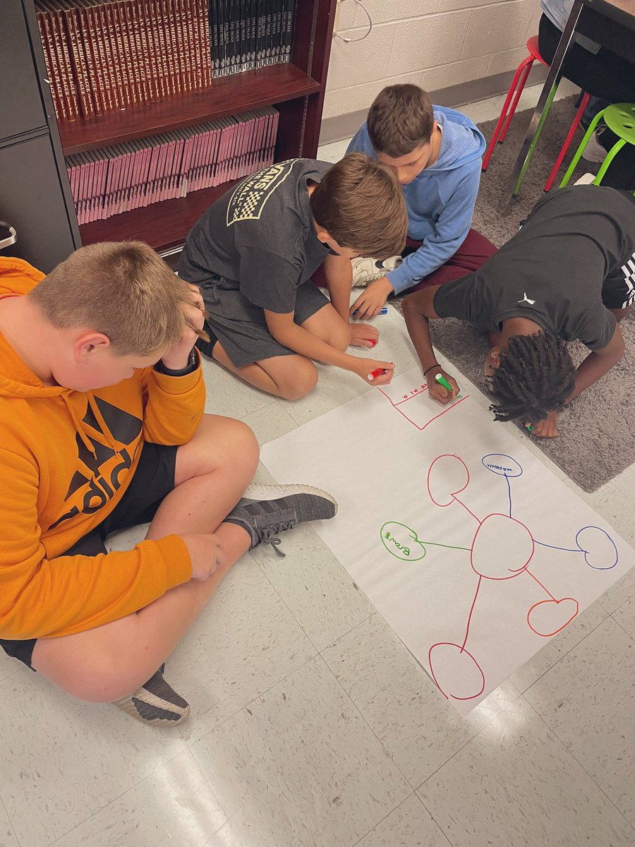 Amanda Whitmer tweet media