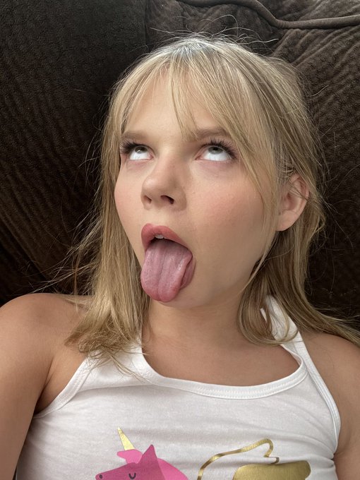 CUM SUB TO ME ON ONLYFANS AND LET ME KNOW YOUR DEEPEST DESIRES 💕   https://t.co/KZtfLgi283 https://t