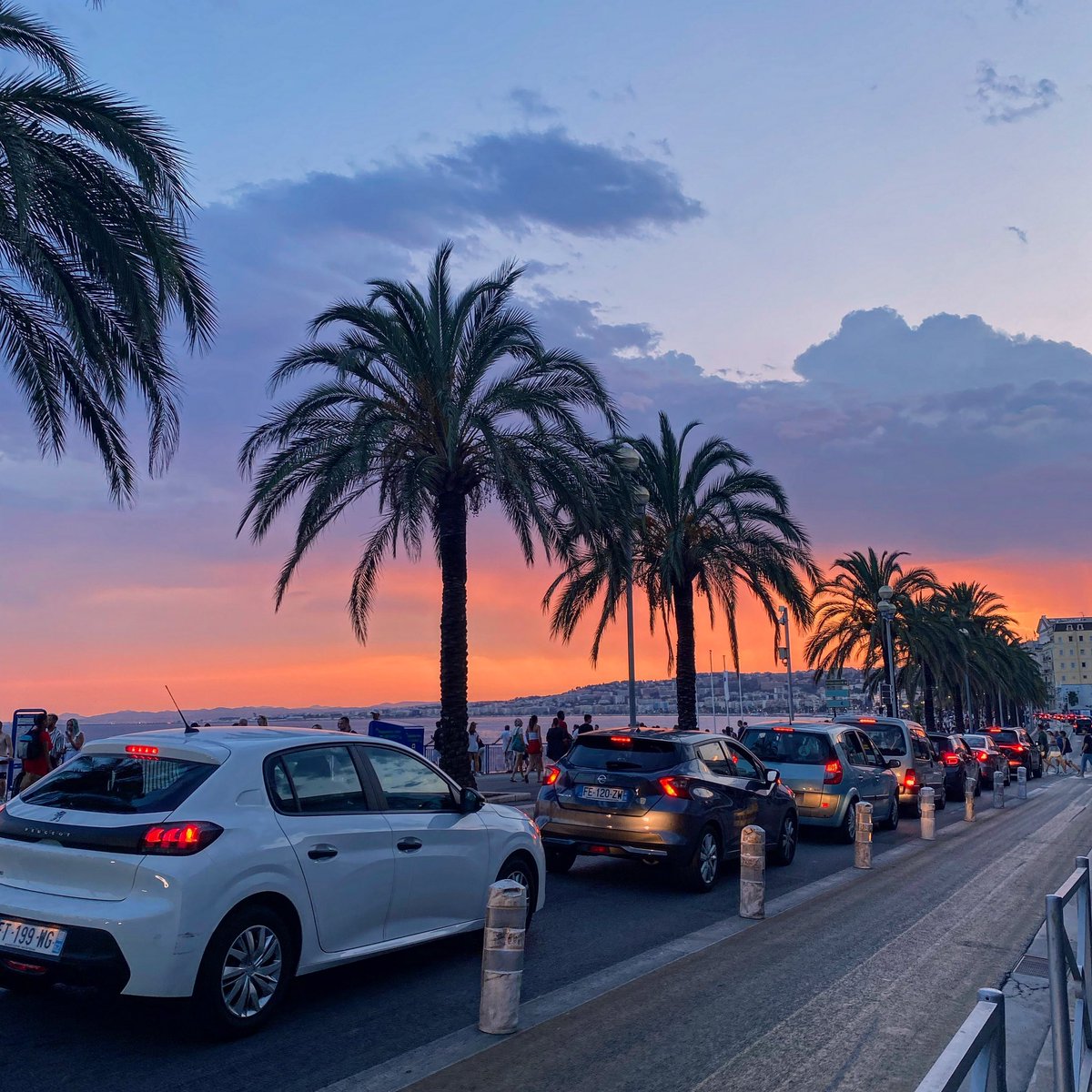 claroquesi___'s tweet photo. coucher de soleil sur la French Riviera (le petit avion en fond >>>>) https://t.co/e2UVX6pmVn