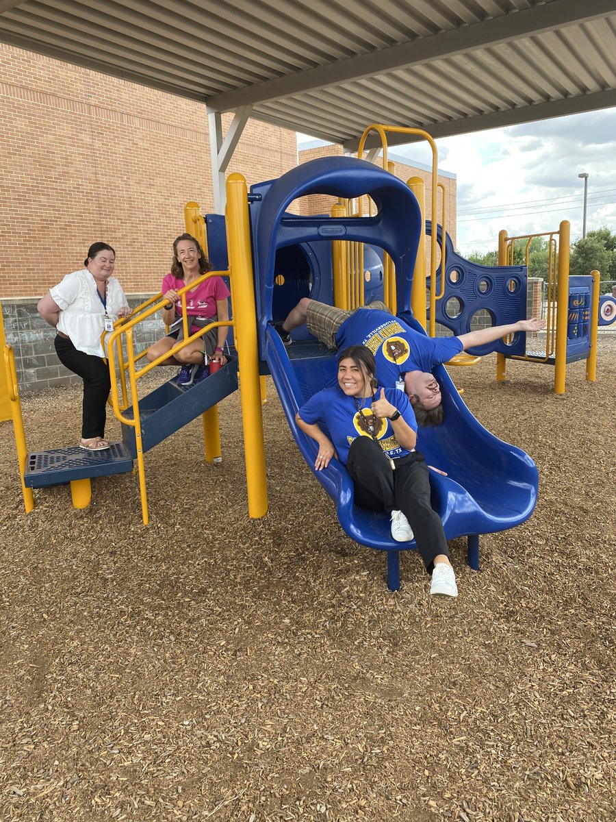 Barron Elementary tweet media
