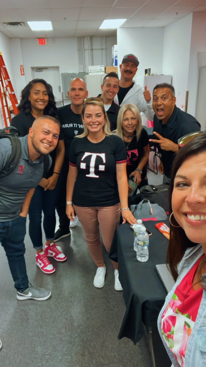 When great minds come together, great things happen. 🧠 #watchMIhustle #smra #Top100 #michigan