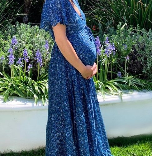 ⠀⠀⠀
                   ⌁⠀ ☁️    *   𝒇𝒊𝒗𝒆 𝒎𝒐𝒏𝒕𝒉𝒔  !
            cαn'ᴛ  ɯαıᴛ  ᴛo  meeᴛ  ч'αll 
⠀⠀⠀