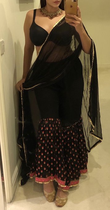Always bet on black...🖤🫦 https://t.co/6aGj5v00p0