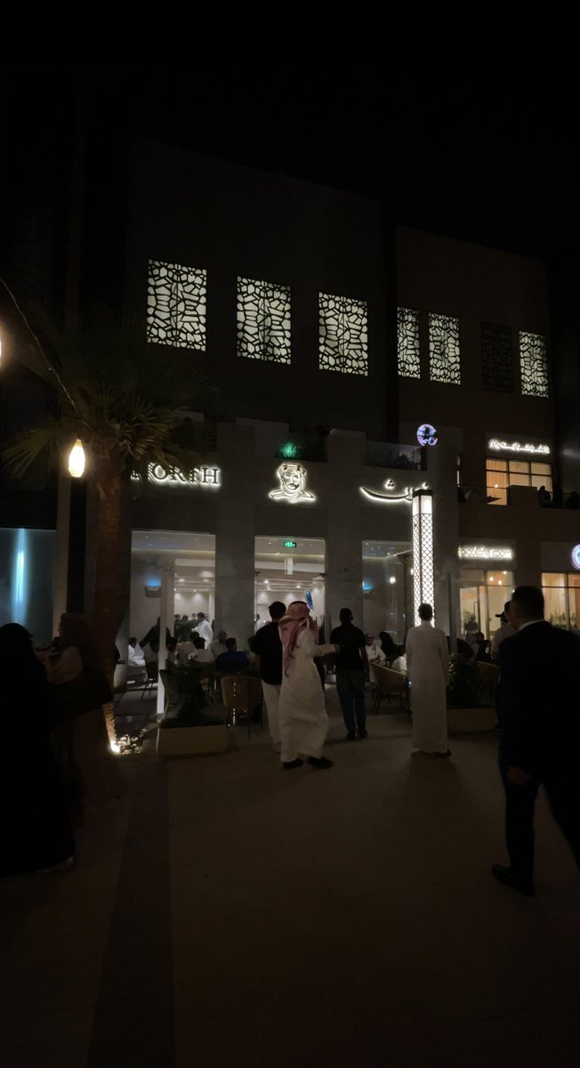 stay_tuned9's tweet photo. الف مبروك افتتاح الفرع الجديد
@northcoffeesa 
شكرا لكم على الضيافه والدعوه 🤍

📍الموقع : بارك افينيو https://t.co/6yGnryk8h3
