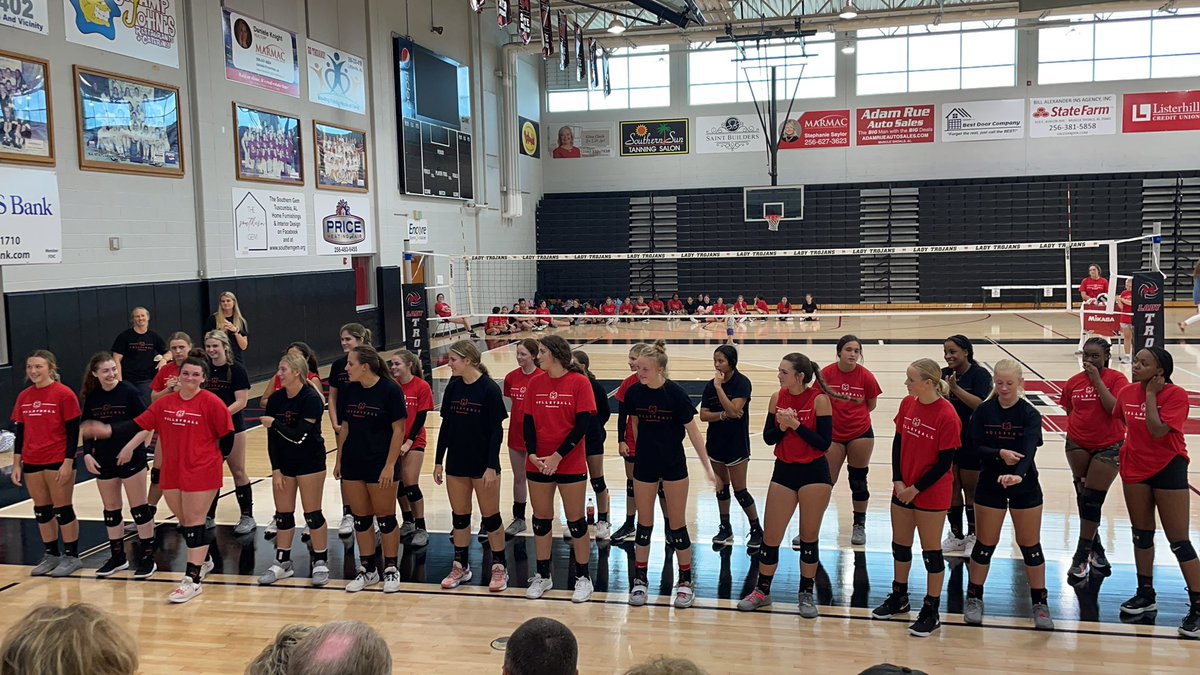 MSTrojanNetwork's tweet photo. Meet the Trojans. Volleyball Edition. #KaylanStrong @TrojansMSHS @TrojansMSMS https://t.co/7BSBwcRdlC