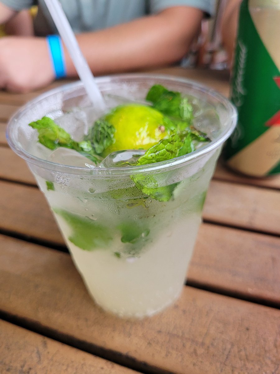 srm2601's tweet photo. It's raining,  but I'm still having mojitos by the beach. https://t.co/3WTM0SYNCp