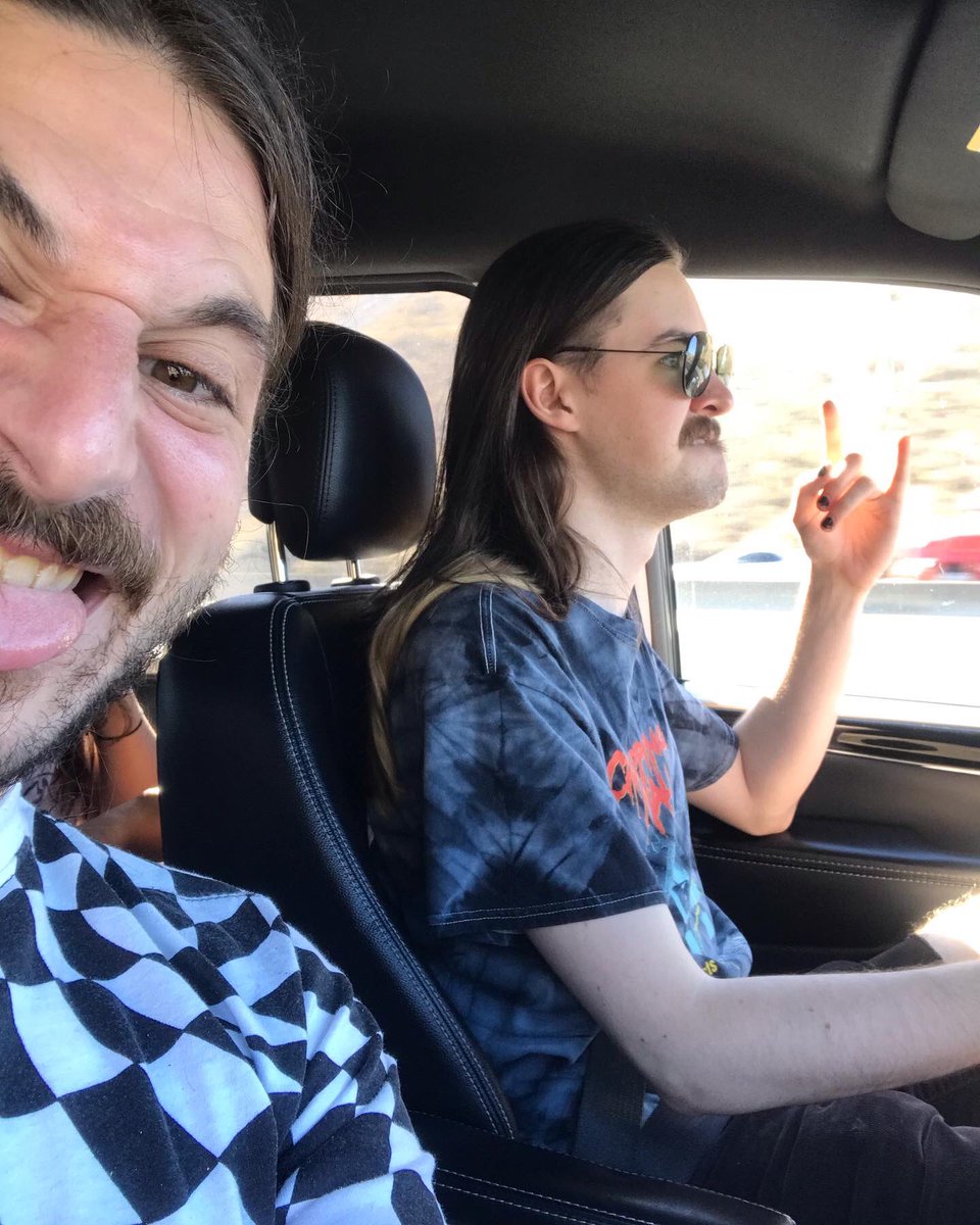 FAKE PUBLISHING MILLIONAIRES ๐ค๐๐ค tweet media