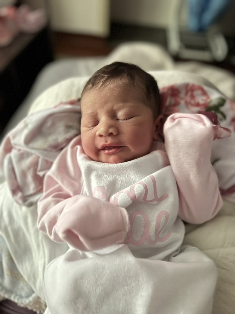 delvinzinn3's tweet image. Thank you for choosing me!💕🫶🏾