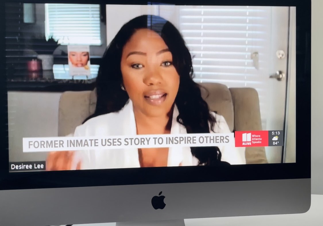 Desiree Lee tweet media