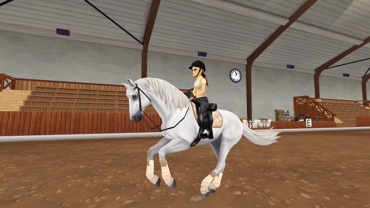 Daphne Silverforest tweet media