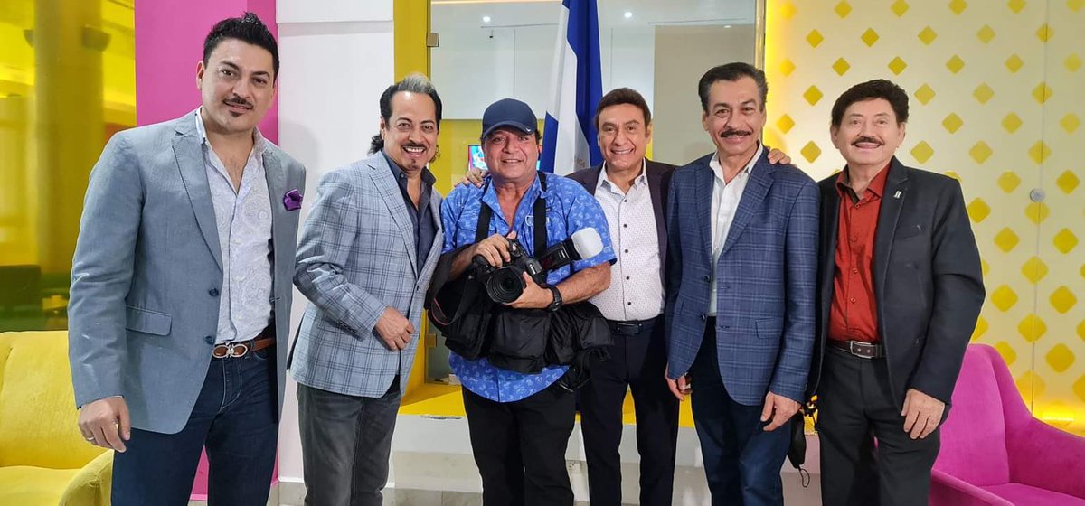 Pan y circo en función de los gustos del departamento asediado.
Cuando Boaco, Nandaime y Managua les trajeron a Nodal, ahora que es Matagalpa les traen a los tigres. El norteño cae fácil y no hará nada por lo que pase con la iglesia.