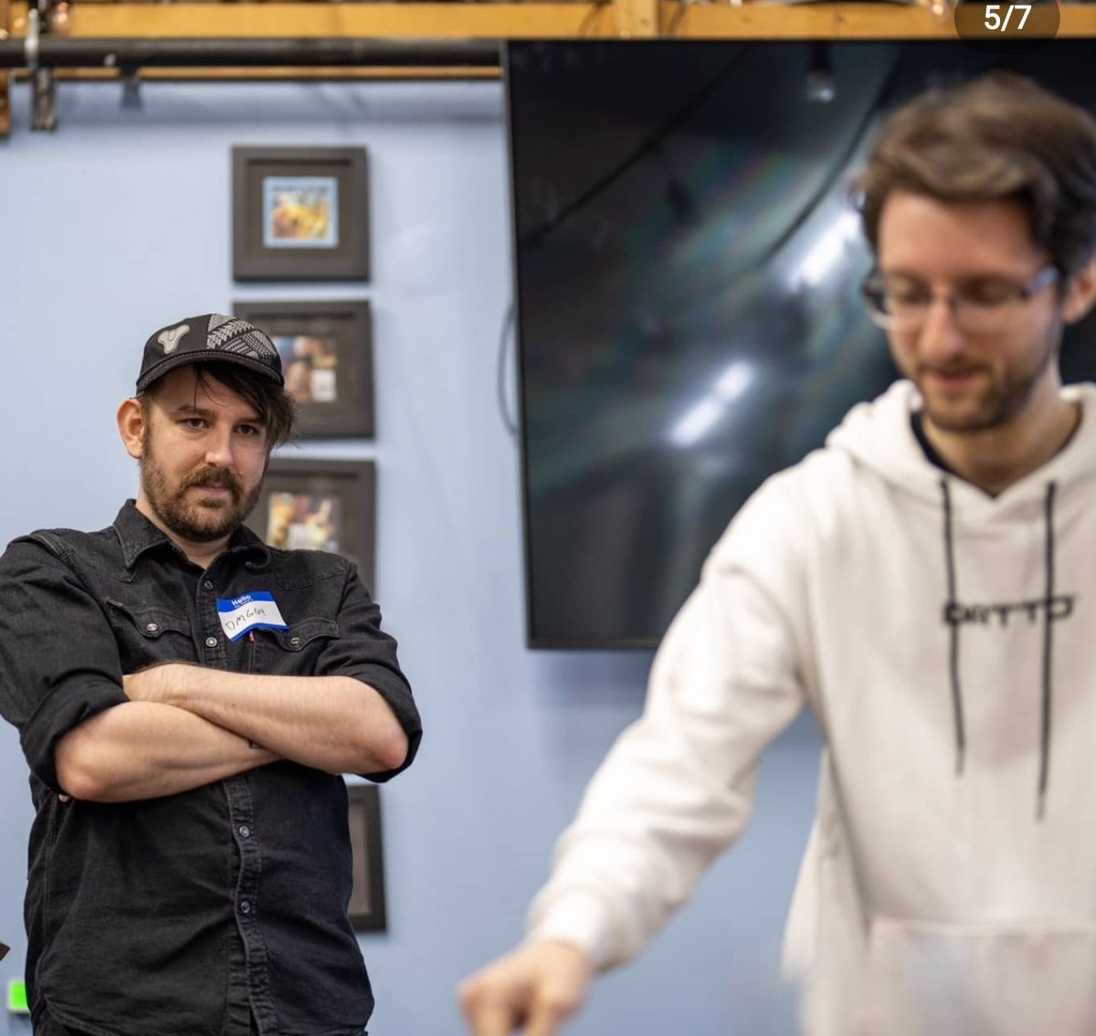 MathClassGG's tweet image. Bungie watching Datto throw another World First Raid completion. @A_dmg04