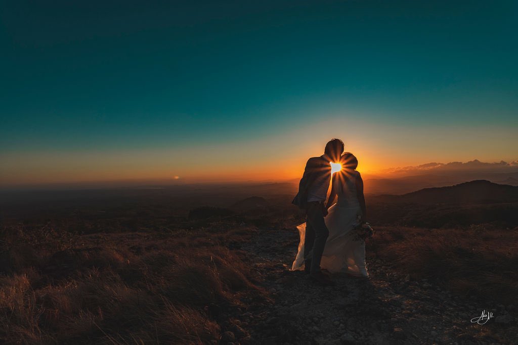 I remember the sunset and the KISS OF THE WIND
#alexalbaphoto