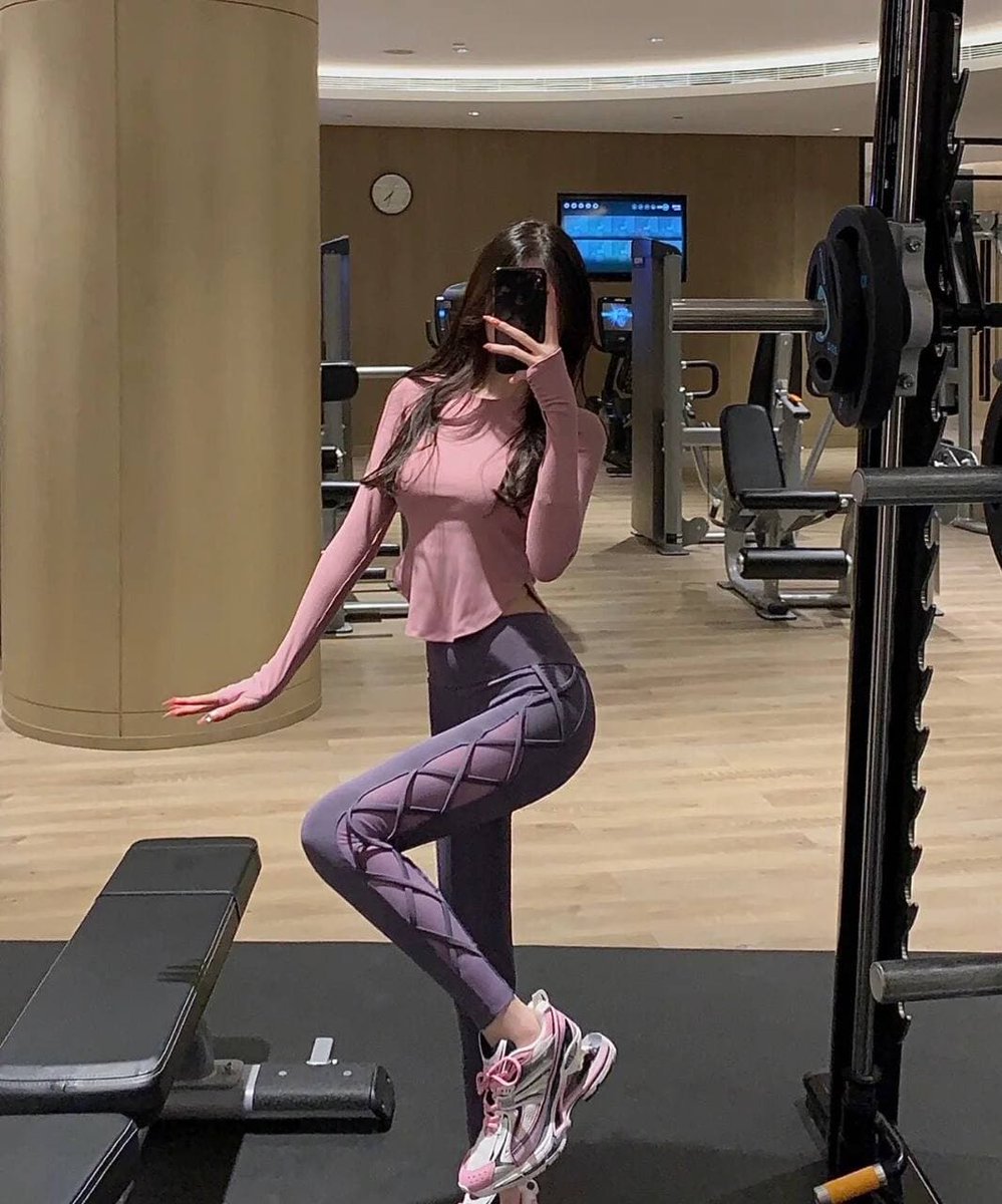 fliyv8g's tweet photo. Gym time!
Fitness is the best for my body! https://t.co/vHve3Wokj5
