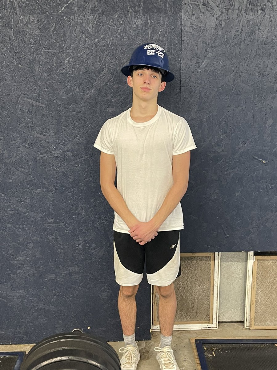 Hard hat winner this week goes to sophomore Daegan Allen! Daegan made himself uncommon and stood out this week by motivating his teammates and showing up to get extra work in during an early morning open gym session. Congrats Daegan! #WarEagleStandard #culturechange