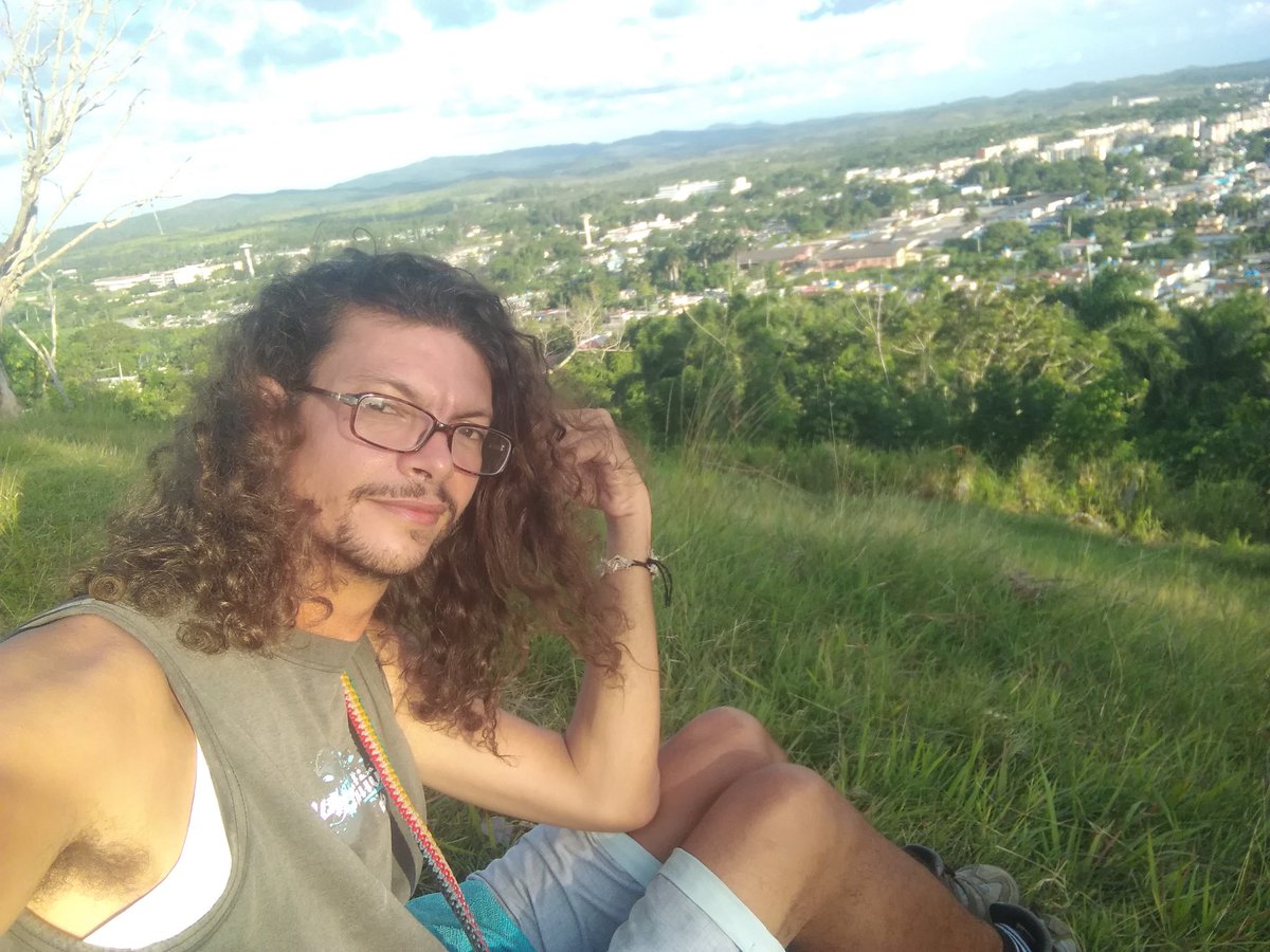 Randy8603058146's tweet photo. No me cabe más felicidad en el ♥ que estar acá disfrutando 😍😎de esta #vista tan #expectacular q no se como describir este #mágico momento 📷😎😍 https://t.co/R3SvnJEXUP