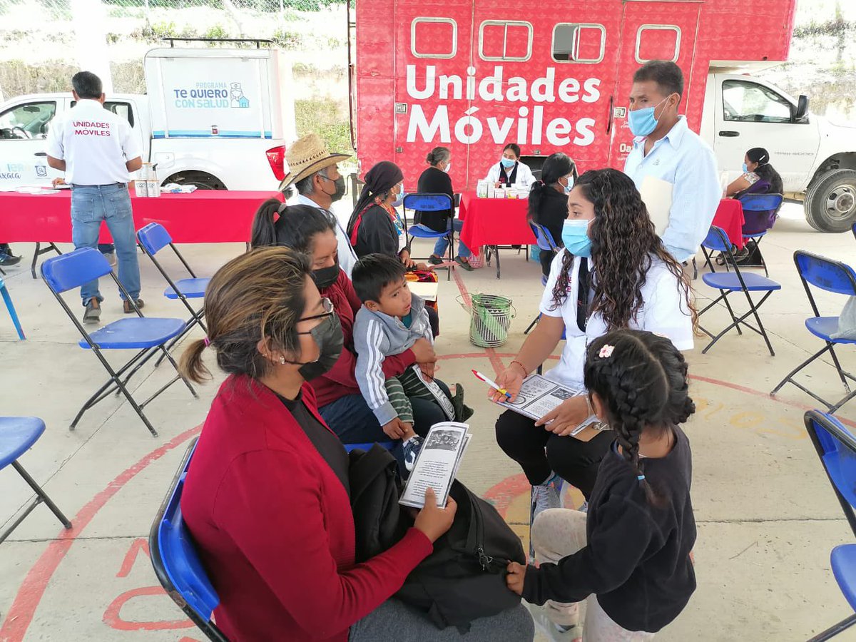 UM_oaxaca's tweet photo. Contribuimos por un mejor estado al otorgar en el municipio de Santa María Yosoyúa un total de 301 servicios gratuitos de salud en pacientes de todas las edades.
Juntos #Creamos #Constuimos #Crecemos . https://t.co/usn85LrXO5