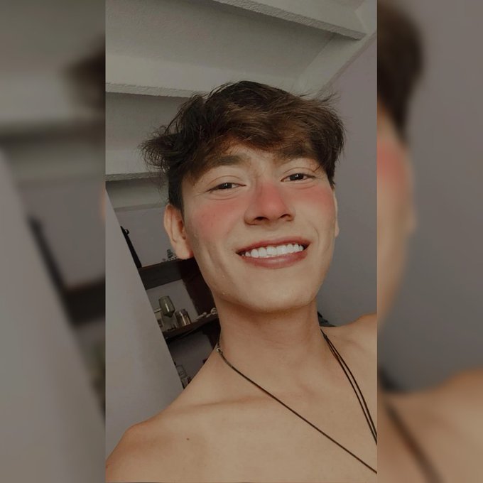 #NuevaFotoDePerfil https://t.co/c32Jd91aqD<a href="/tag/nuevafotodeperfil"class="tags">#NuevaFotoDePerfil</a>