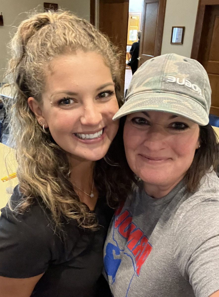 McGheeTeach's tweet photo. What an amazing time at our first ever @erms_DCSD staff retreat! Lots of positive energy from these phenomenal educators! We are excited for the doors to open next Wednesday! @DublinSchools #goldeneagles #soar https://t.co/5bNVRgbybR