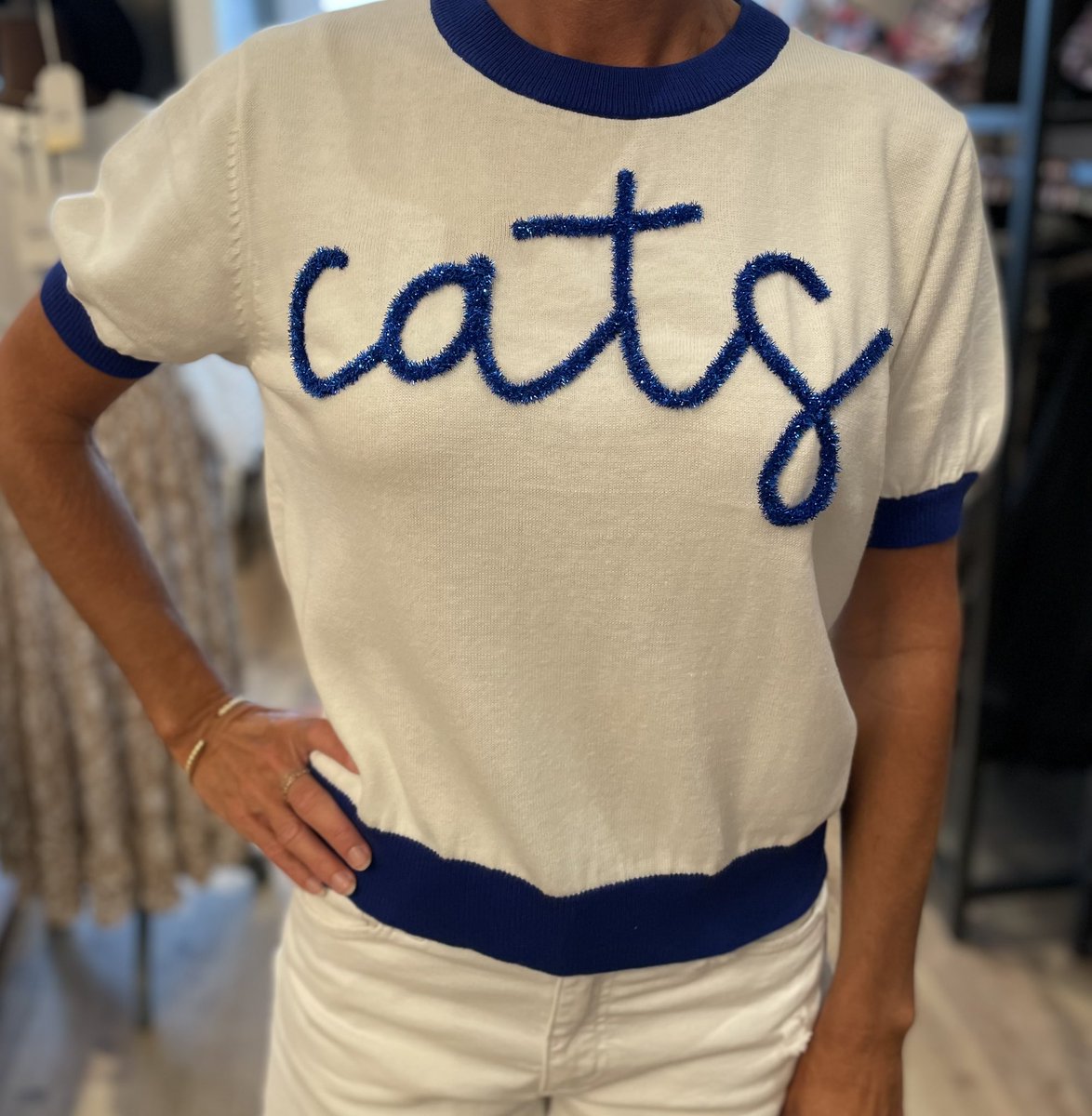 SweetMash2015's tweet photo. 🏈 or 🏀 School-We💙our Cats! Order now https://t.co/FI4wLhut5B. #kentuckyfootball #kentuckybasketball #bbn #caturday #ukgameday #coachjohncalipari #kentuckywildcats @MattJonesRadio @BBN @UKFootball @UKCoachStoops @DrewFranklinKSR https://t.co/TNFnhLSZus