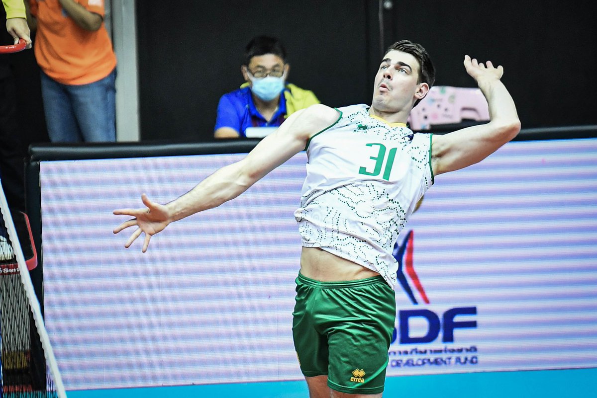 ausvolley's tweet photo. In an epic 2-hour battle, the #Volleyroos have defeated hosts Thailand 3:1 (23-25, 25-23, 25-19, 27-25) in the #AVCCup Classification 1-8 round.

Match recap ➡️ https://t.co/zCNVcPhK3u

The Volleyroos will next face Korea at 9pm AEST tonight

#AVC #volleyball @avcvolley https://t.co/cw6iWg3SRU