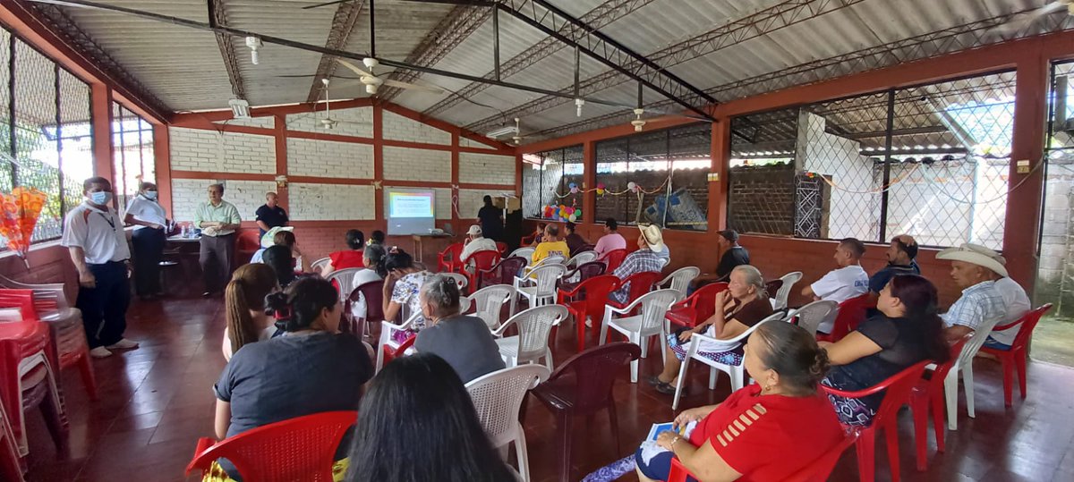 PDDH_chalate's tweet photo. @PDDHElSalvador @PDDH_chalate Este día se llevó a cabo Jornada sobre Derecho a la salud,desarrollada en caserío Hacienda Vieja , municipio Nombre de Jesús
En coordinación con el Juzgado de Paz de la misma localidad https://t.co/nWmFWqVvRB