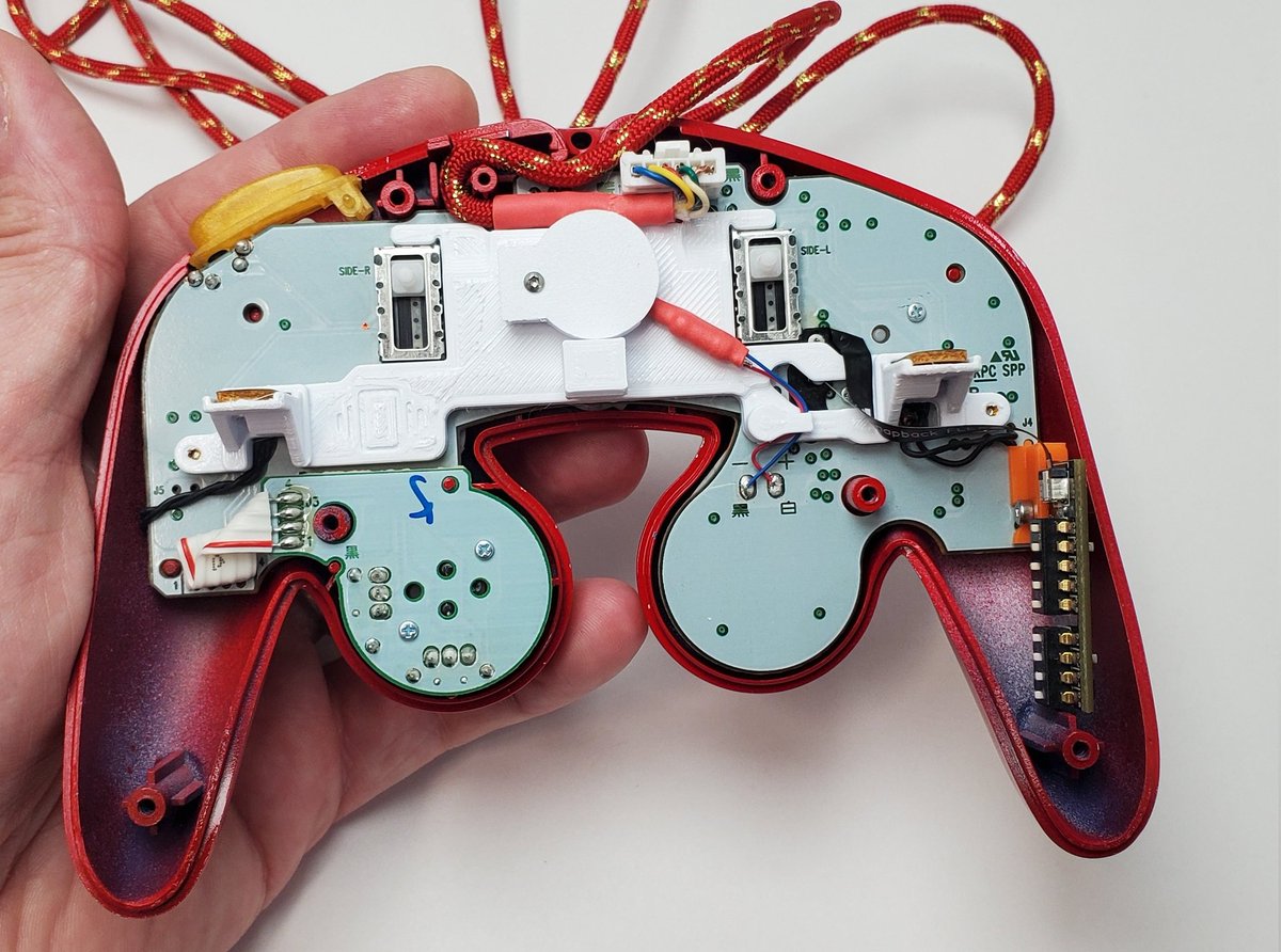 RockerGaming tweet media