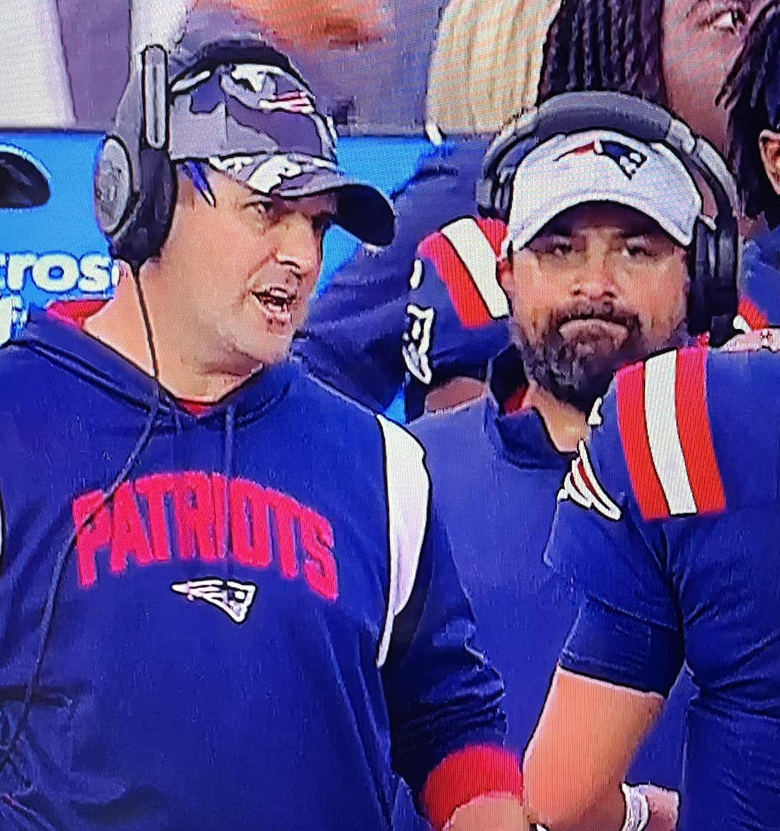 Warren Sharp tweet media