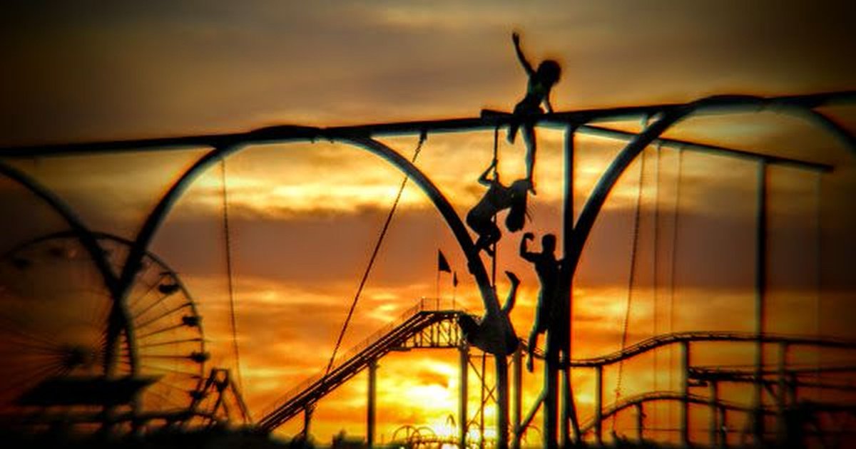 the_detourist's tweet photo. Keeping fit in Santa Monica, CA https://t.co/CHzm9xyUds
